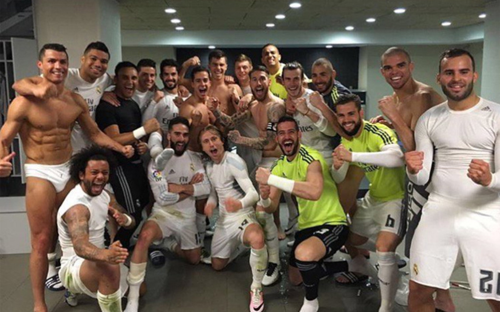 TA：巴萨上下都对梅西夜访诺坎普感到意外，他们无人参与此事